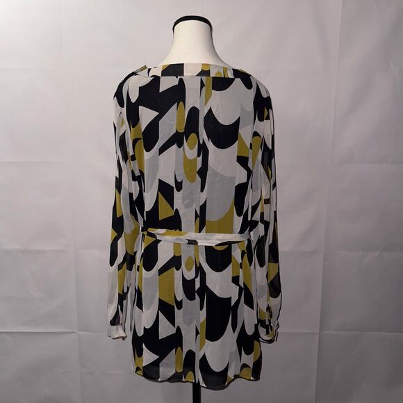 Chadwicks Abstract Print Tunic Blouse women’s Size 16 - Picture 2 of 7